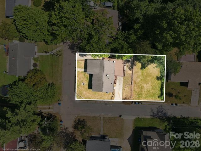 14 E Indiana Avenue, Asheville, NC 28806