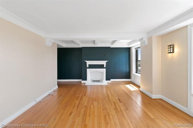 15 E Kirby Street 811, Detroit, MI 48202