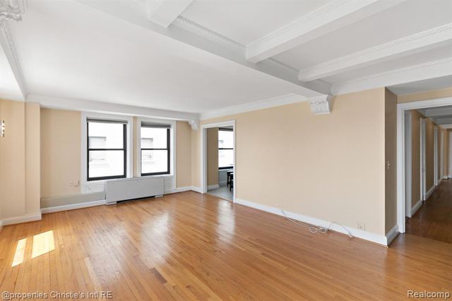 15 E Kirby Street 811, Detroit, MI 48202