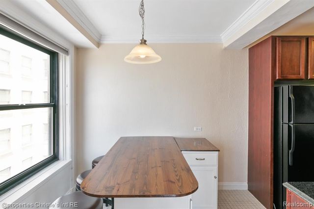 15 E Kirby Street 811, Detroit, MI 48202