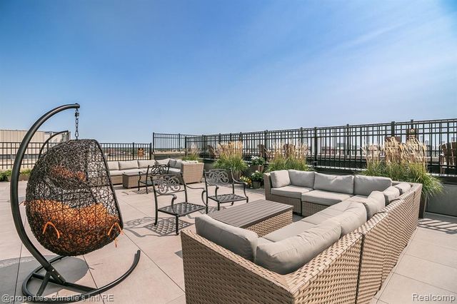 15 E Kirby Street 811, Detroit, MI 48202