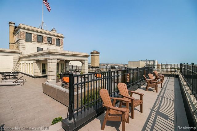 15 E Kirby Street 811, Detroit, MI 48202