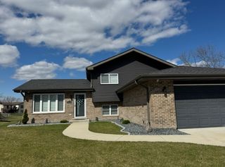 7612 167th Street, Tinley Park, IL 60477