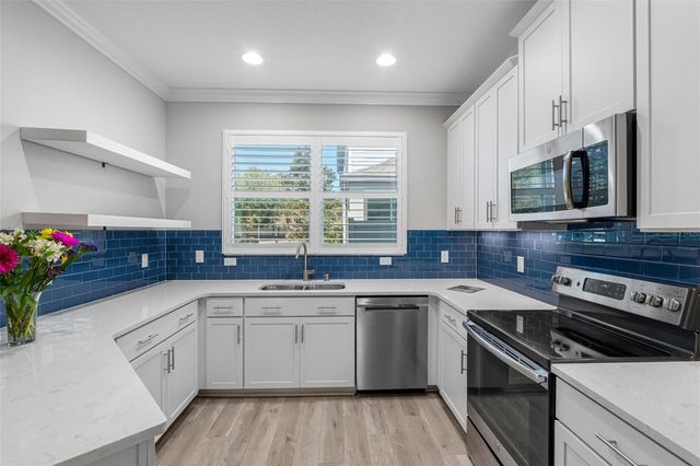 2456 FOGGY CREEK CIRCLE, Clearwater, FL 33764