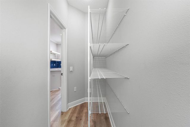 2456 FOGGY CREEK CIRCLE, Clearwater, FL 33764