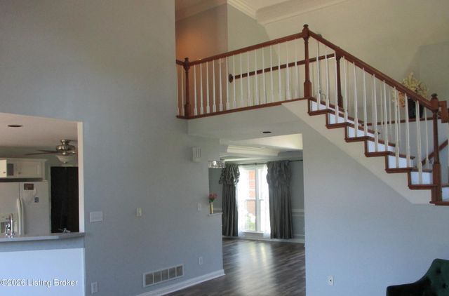 13113 Willow Forest Dr, Louisville, KY 40245