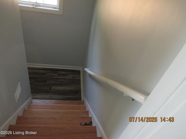13113 Willow Forest Dr, Louisville, KY 40245