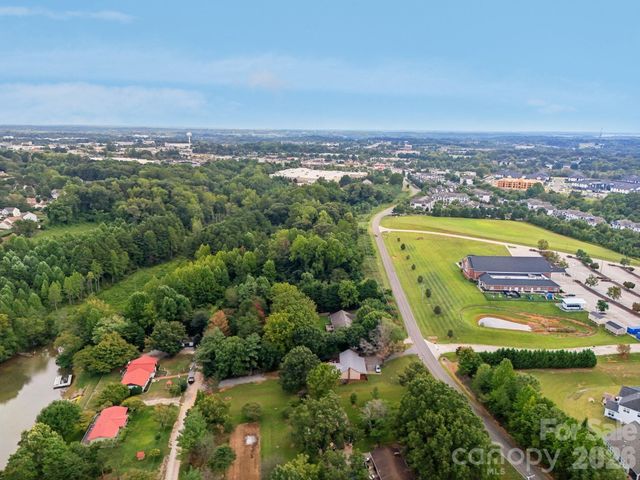 200 Ervin Road Devonshire, Mooresville, NC 28115