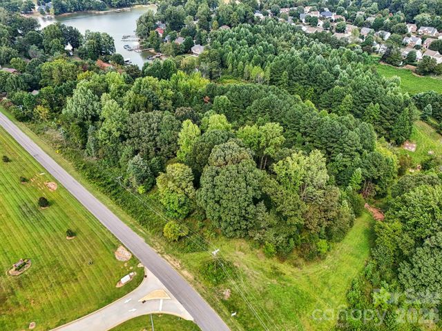 200 Ervin Road Devonshire, Mooresville, NC 28115