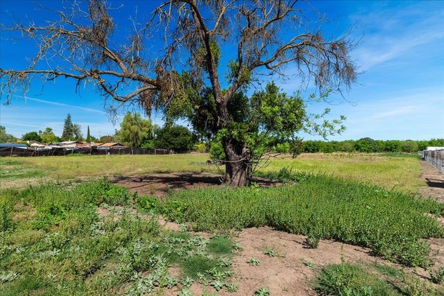 9781 E Highway 26, Stockton, CA 95215