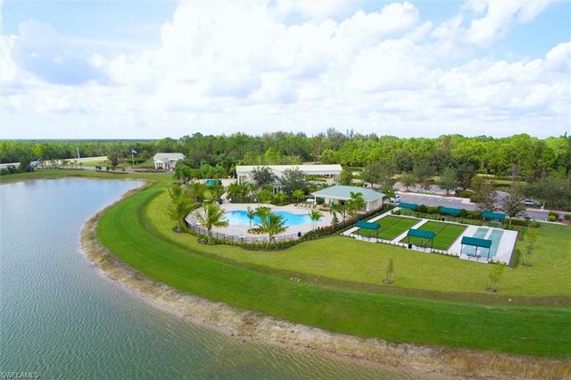 3517 Crosswater DR, North Fort Myers, FL 33917