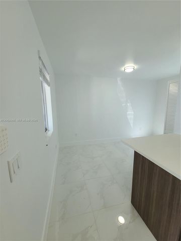 1646 NW 1st Place 2, Miami, FL 33136