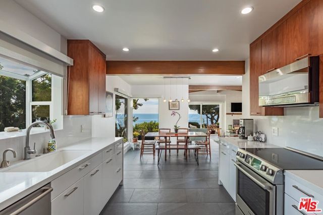 31373 Pacific Coast Highway, Malibu, CA 90265