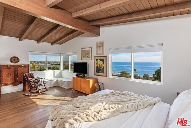31373 Pacific Coast Highway, Malibu, CA 90265