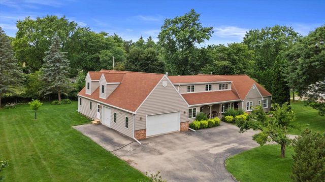 955 Edwards STREET, Brookfield, WI 53005