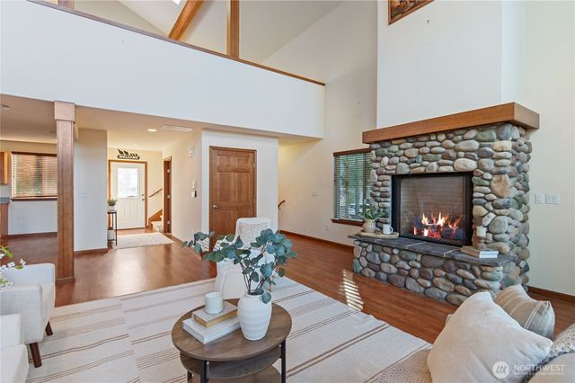 621 E Morris Creek Drive, Belfair, WA 98528