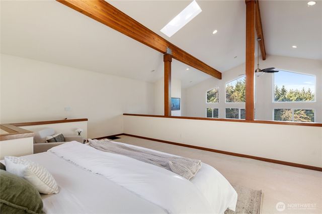 621 E Morris Creek Drive, Belfair, WA 98528