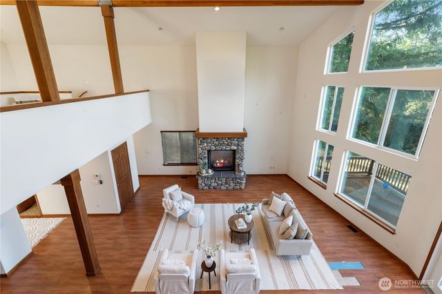 621 E Morris Creek Drive, Belfair, WA 98528