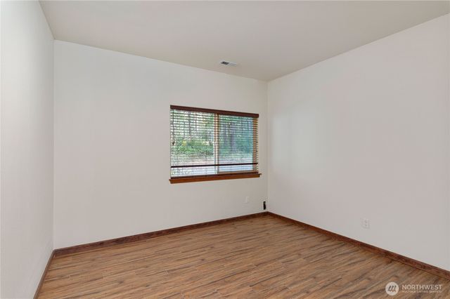 621 E Morris Creek Drive, Belfair, WA 98528