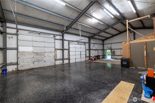 621 E Morris Creek Drive, Belfair, WA 98528