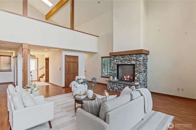 621 E Morris Creek Drive, Belfair, WA 98528