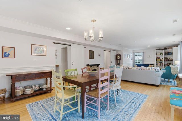 2024 N KENTUCKY ST, Arlington, VA 22205