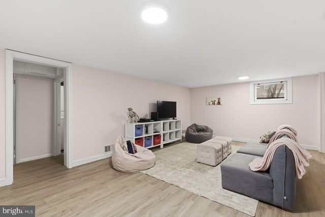 2024 N KENTUCKY ST, Arlington, VA 22205