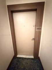 3701 N Country Club Drive 1901, Aventura, FL 33180