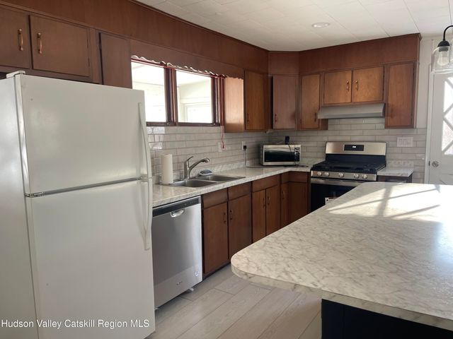 830 County Road 14, Jewett, NY 12444