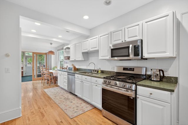 3035 Irving Avenue S, Minneapolis, MN 55408