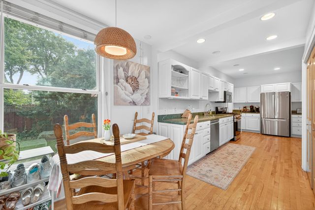 3035 Irving Avenue S, Minneapolis, MN 55408