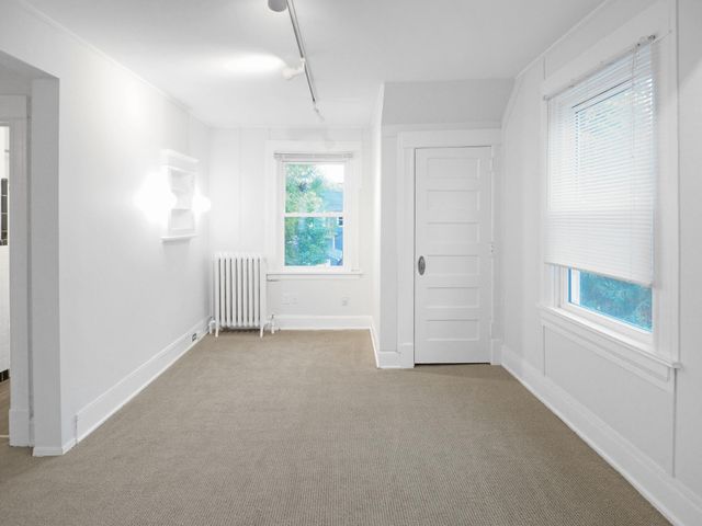 3035 Irving Avenue S, Minneapolis, MN 55408