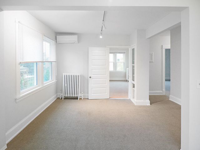 3035 Irving Avenue S, Minneapolis, MN 55408