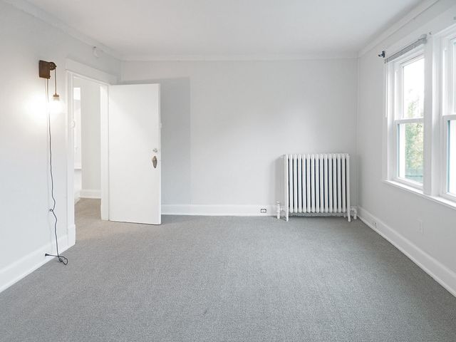 3035 Irving Avenue S, Minneapolis, MN 55408