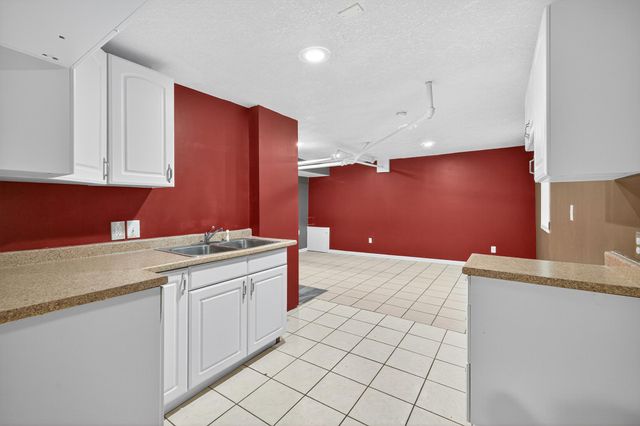 3035 Irving Avenue S, Minneapolis, MN 55408