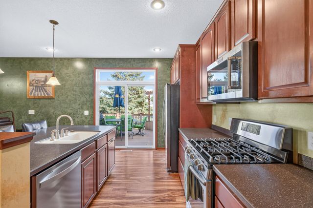 1779 Fescue Court, Shakopee, MN 55379