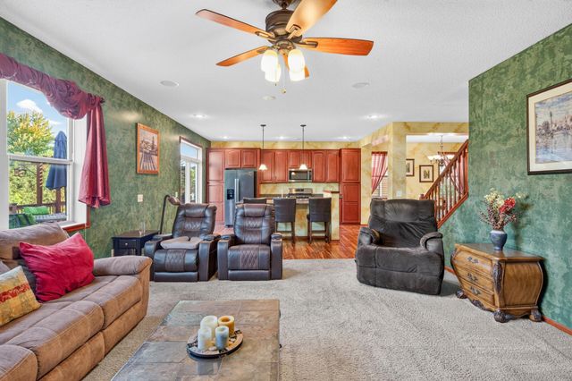 1779 Fescue Court, Shakopee, MN 55379