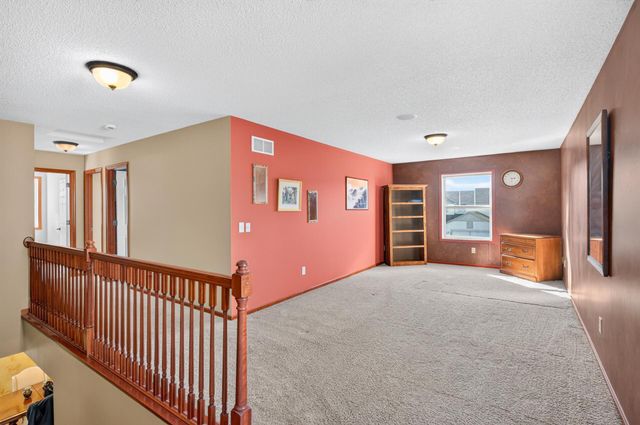 1779 Fescue Court, Shakopee, MN 55379