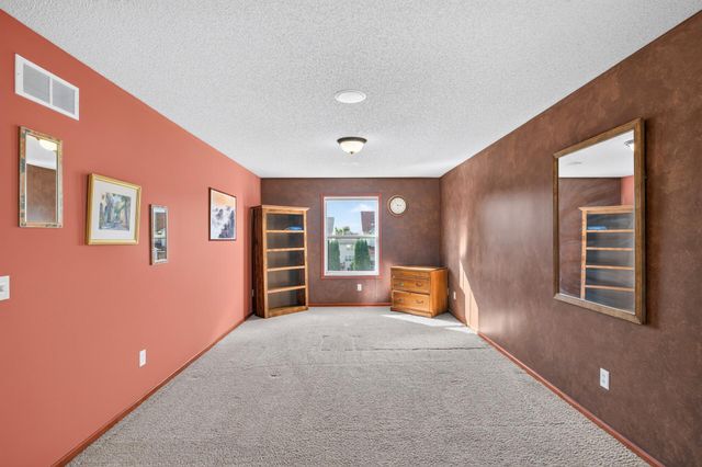 1779 Fescue Court, Shakopee, MN 55379