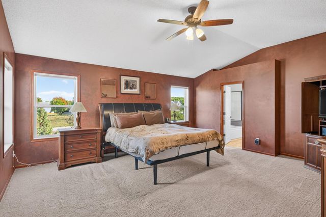 1779 Fescue Court, Shakopee, MN 55379