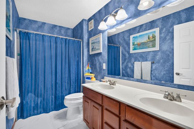 1779 Fescue Court, Shakopee, MN 55379
