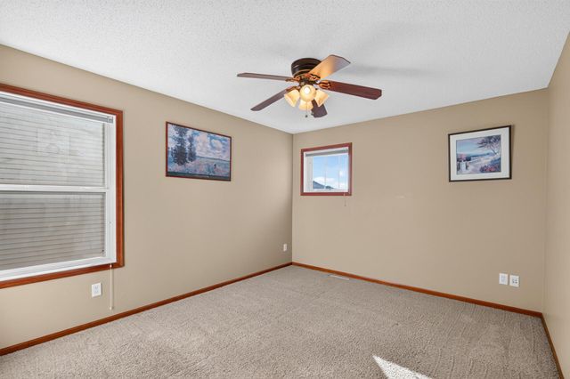 1779 Fescue Court, Shakopee, MN 55379