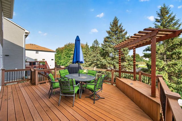 1779 Fescue Court, Shakopee, MN 55379