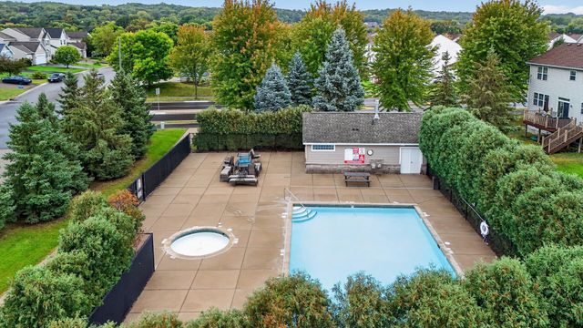 1779 Fescue Court, Shakopee, MN 55379