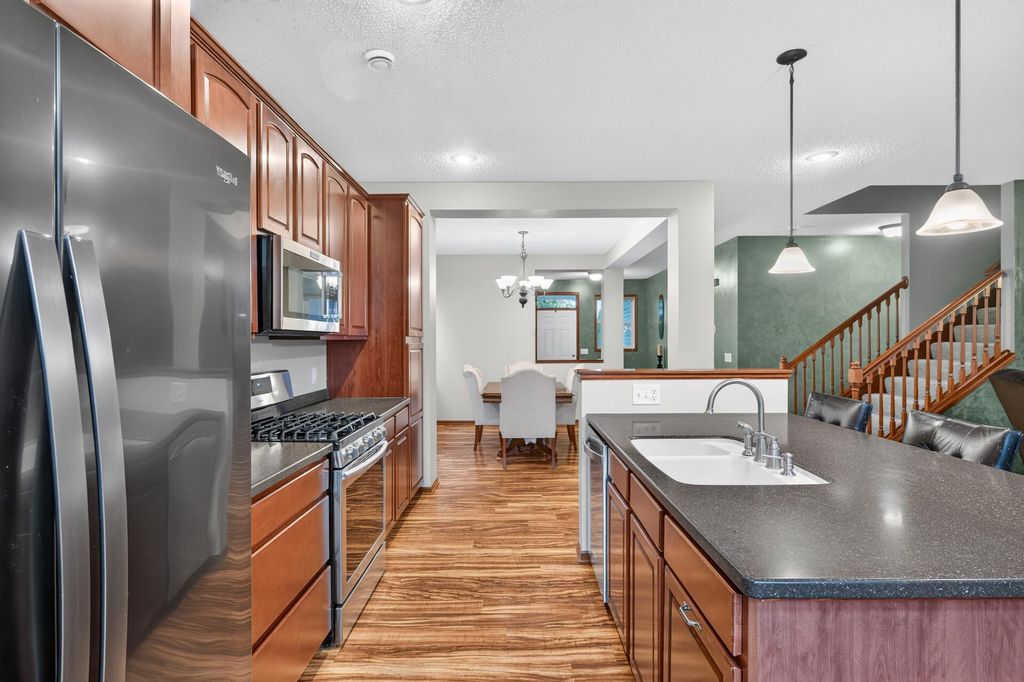 1779 Fescue Court, Shakopee, MN 55379 — photo 4