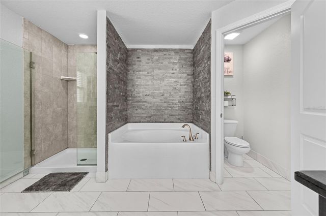 17 WHITE MARSH LANE, Rotonda West, FL 33947