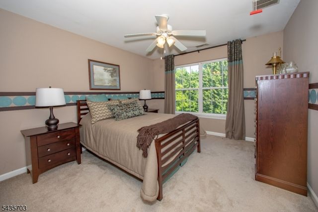 6 Eileen Dr, Wantage Twp., NJ 07461