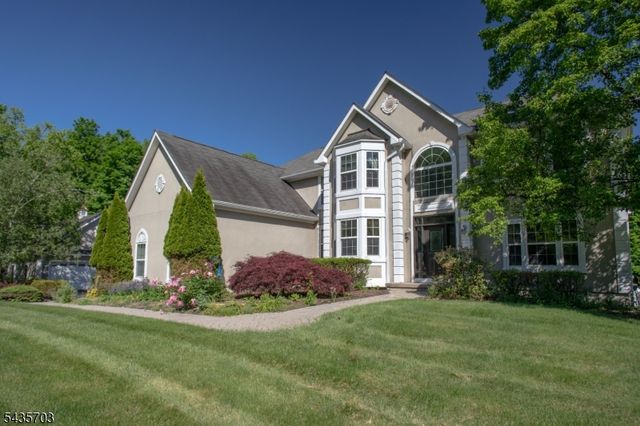 6 Eileen Dr, Wantage Twp., NJ 07461
