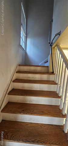 180 Lenox Street, Detroit, MI 48215