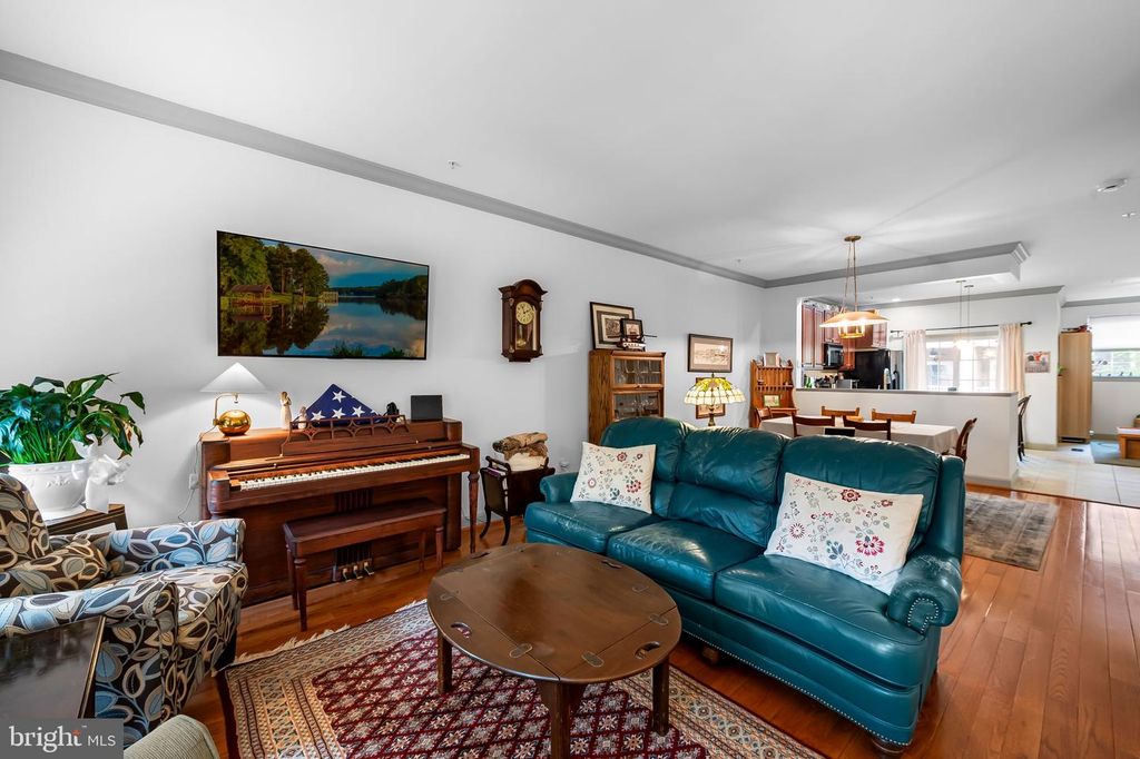 Image 24 of property listing at 2338 CAMBRIDGE WALK, Baltimore, MD 21224